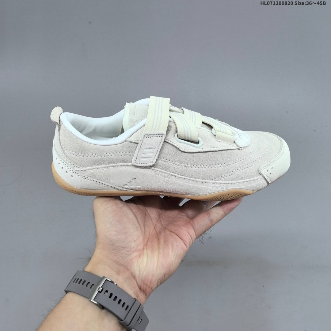ADIDAS URBAN REVERIE 4